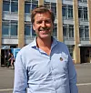 – Det er tydelig at bedrifter ser at de etiske vurderingene som følger, ikke lenger kan holdes innenfor de tekniske avdelingene, sier administrerende direktør Hans-Henrik Merckoll i IBM Norge. Foto: Heidi Sævold