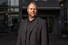 Johannes Myhre Vallesverd leder gruppen Økokrim og Nkom opprettet for å bekjempe digital svindel.