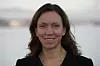 POSITIV TIL APPLE: Viktoria Erngard er ansvarlig for mobil betaling i Telenor. Bilde: Telenor