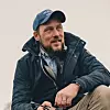 Jo Jørgen Stordal står for regien på filmen. Også i det daglige jobber han med KI og bilder. Foto: Privat