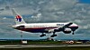 INNFØRER SPORING I SANNTID: Skjebnen til MH370 fører nå til nye IKT-baserte sikkerhetstiltak. Dette udaterte bildet viser et Boing 777 passasjerfly fra Malaysian Airlines.
