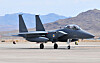 Sørkoreansk F-15K Slam Eagle jagerfly lander ved Nellis AFB i Nevada i 2008.