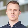 Som alle andre fabrikker må også datasentre måles på produktivitet, skriver Erik Gjesdal i Schneider Electric. Foto: Schneider Electric