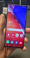 Ikke større: Note20 Ultra er ikke lenger den største telefonen til Samsung. Den er like stor som S20 Ultra, men faktisk litt lettere. Foto: Odd Richard Valmot