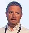 Arkitekt Kennet Nomeland i Forsvarsmateriell sier de er avhengig av et bredt samarbeid med partnere. Foto: Håvard Fossen
