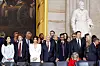 Flere av lederne for tek-gigantene var til stede under innsettelsen av Donald Trump tidligere i år. Fra venstre: Priscilla Chan, Meta-sjef Mark Zuckerberg, Lauren Sanchez, Amazon-sjef Jeff Bezos, Google-sjef Sundar Pichai og Tesla-sjef Elon Musk.