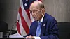 Handelsminister Wilbur Ross sier at amerikanske myndigheter stenger for bruken av to kinesiske apper av nasjonale sikkerhetsårsaker.