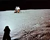 Neil Armstrong tok dette bildet da han var ute på sin første vandring på den hvite måneoverflaten. Bildet har i senere tid blir ikonisk, og er også heftig debattert av diverse konspirasjonsteoretikere. Foto: NTB Scanpix