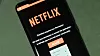 FlixOnline-appen for Android er bare et skalkeskjul for skadevare. På bildet er det bare et skjermbilde av appen som vises på mobiltelefonen, ikke selve appen.