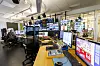 Fra et kontrollrom på NRK Marienlyst. NRK er i gang med en omfattende teknologisk transformasjon for å modernisere sin produksjonsplattform. Overgangen til en internettbasert IP-teknologi vil erstatte den gamle plattformen, som i noen tilfeller har opptil 60 år gammel teknologi. Foto: Arash A. Nejad