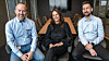 Telenor Norge-direktør, Birgitte Engebretsen flankert av fabrikkdirektør Eskil Laukvik (til venstre) og IT-ansvarlig Guttorm Johansen. De mener Sinkaberg Hansens laksefabrikk nå er skodd for fremtiden, og bør inspirere andre industribedrifter.