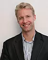 Thomas Schibbye er daglig leder i Glasspaper. Han mener blant annet at Azure er svært viktig om dagen. – Arbeidsmarkedet for folk med Azure-kompetanse er brennhett! konstaterer han til digi.no. Foto: Privat