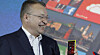 Stephen Elop tjente 200 millioner kroner og ny toppjobb i Microsoft på å selge Nokias mobildivisjon.