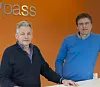 Fra venstre: Fagansvarlig for sikkerhetssertifikater Mads Henriksveen og Harald Størseth, daglig leder i Buypass Payment. Foto: Heidi Sævold
