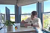 KI-teknologi er ennå ikke klar for en rekke yrker, og radiovert er trolig ett av dem. Bildet er hentet fra en av demonstrasjonsvideoene,