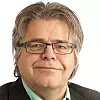 Merkelig forklaring av Telenor, mener professor Øivind Kure ved Institutt for telematikk.