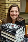Inga Strümke har skrevet boken «Maskiner som tenker» og forsker på KI ved NTNU. Nå vil hun slette sin Facebook-konto. Foto: Are Thunes Samsonsen