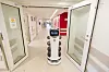 BellaBot er utviklet av Robotics Norden, som har solgt roboten til flere aktører i Norge, deriblant Hunter Bar på Gardermoen. Foto: Arash A. Nejad