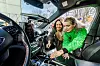 Digitaliseringsminister Karianne Tung (til høyre) og Telenor Norge-sjef Birgitte Engebretsen var vel forlikte da de nylig signerte utviklingsavtale om nytt nødnett. Men mobil- og bredbåndsprisene i Norge er Tung ennå ikke fornøyd med