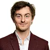 Sondre Rudi Baugstø i Redpill Linpro spår en kommende bølge av svindel og spam som utnytter avansert kunstig intelligens. Foto: Redpill Linpro
