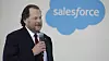 − Mens inntektene økte under pandemien, ansatte vi for mange mennesker, sa Marc Benioff til egne ansatte denne uka. Her fra et foredrag i 2019.