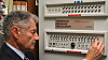 Leonard Kleinrock ved IMP-en (Interface Message Processor) som stod for selve overføringen av ARPANET-meldingen som ble sendt den 29. oktober 1969. Kleinrock var ansvarlig for prosjektet.