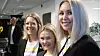Nicemobil-teamet ved oppstarten av merkevaren for tre år siden: Hanne Marthinsen, senior prosjektleder; Stine-Mari Stavik, forretningsanalytiker og Kaisa Bentzen, IT-prosjekt- og testleder. I bakgrunnen til venstre direktør for privatmarkedet i Ice/Lyse Shira Abid.