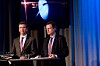Finansdirektør Richard Olav Aa i Telenor og konsernsjef Jon Fredrik Baksaas kunngjorde at styret går inn for å betale ut rekordstort utbytte til Telenor-aksjonærene i år.
