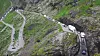 Lange bilkøer på Trollstigvegen (Trollstigen) på fylkesvei 63, etter at en buss fikk problemer i en av svingene i 2016. Nødetatene og Vegvesenet har lenge vært bekymret for manglende mobildekning i området.