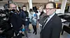 Assisterende direktør Elisabeth Aarsæther i Post- og teletilsynet og avdelingsdirektør Einar Lunde snakker til pressen etter krisemøte om mobilovervåking i samferdselsdepartementet tirsdag.