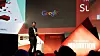 Google-sjef Sundar Pichai kan ikke overlate fremtiden til ChatGPT. Nå satser de på en konkurrent.