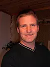 Stipendiat Bjørn Villa er kritisk til Telenors styring av kobbernettet.