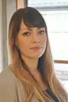 Professor Anja H. Olafsen har ledet Remote-prosjektet. Det er et samarbeid mellom forskingsmiljøer ved USN, Umeå Universitet og Norges Idrettshøyskole der de har forsket på bruk av hjemmekontor og fjernarbeid. Foto: USN