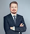 Teknologiadvokat Jan Sandtrø gir honnør til Microsoft for å komme med tiltak, men tror ikke det er nok. Foto: Calle Huth / Studio Illegal