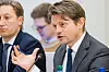 Peter Frølich er leder av kontroll- og konstitusjonskomiteen på Stortinget. Han har på eget initiativ innledet en undersøkelsessak av Felles IKT-programmet. Her avbildet ved en tidligere anledning. Foto: Arash A. Nejad