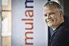 Klas Pettersen, direktør for Simulamet, sier spesialdesignede databrikker kan ha et enormt potensial. – Menneskehjernen er gullstandarden på intelligens. Den bruker omkring 25 watt og er utrolig treg i forhold til databrikker.