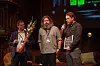 ÅRETS GIRL GEEKS: Lær Kidsa Koding vant prisen. Fra v. Simen Sommerfeldt, Torgeir Waterhouse og Helge Astad.