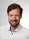Dagfinn Bergsager sier han må belage seg på en hverdag med mindre «hands-on» oppgaver enn før. Foto: Universitetet i Oslo