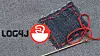 Nål, lappesaker og Log4j-logoen.