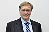 Svein Aaser lover en grundig evaluering av Telenors satsing i India. Ifølge NRK, vil Aaser trekke seg som styreleder i Statkraft nå som han har inntatt den samme posisjonen i Telenor.