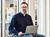 Øivind Kristiansen, svindelekspert i Telia Norge, sier de har forbedret filteret som begrenser spoofing. Foto: Telia