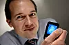 Tommy Hallberg var administrerende direktør i Neonode da N2 ble lansert i 2007. På dette tidspunktet hadde selskapet begynt å lisensiere ut sveipeteknologien.