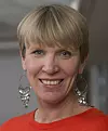 Kunder infisert av Flubot har sendt ut tusenvis av SMS på kort tid. Angrepet begynte rundt midnatt 23. november, natt til onsdag. Vi overvåker situasjonen tett, sier Ellen Scheen i Telia. Foto: Telia