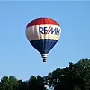 En av mange Remax-ballonger i USA. Bildet er fra Pittsfield Hot Air Balloon Rally i 2006. Foto: Heartlover1717/Flickr/CC