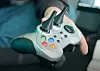 Ubåten ble styrt ved hjelp av en modifisert Logitech F710-kontroller, egentlig ment for Playstation. Foto: US Coast Guard