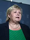 – Jeg er jo tilhenger av den appen, for å være helt ærlig, sier statsminister Erna Solberg. Foto: Annika Byrde, NTB scanpix