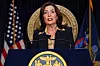 Kathy Hochul er guvernør i den amerikanske delstaten New York. (AP Photo/Julia Demaree Nikhinson)
