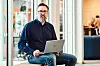 Øivind Kristiansen, svindelekspert i Telia Norge, forteller at selskapet har blokkert hver tiende samtale fra utlandet, etter at de oppgraderte svindelfilteret sitt med en løsning som avslører om samtalen kommer fra et ugyldig nummer.