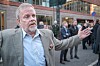 Advokat Jon Wessel-Aas representerer saksøkerne i saken mellom Staten og Tinius-stiftelsen og redaktør Tom Erik Thorsen. Her avbildet i forkant av tingrettssaken i slutten av 2024.