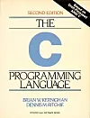 Andre utgave av boken «The C Programming Language» som Dennis Ritchie opprinnelig forfattet sammen med Brian Kernighan i 1978. Bilde: Wikimedia